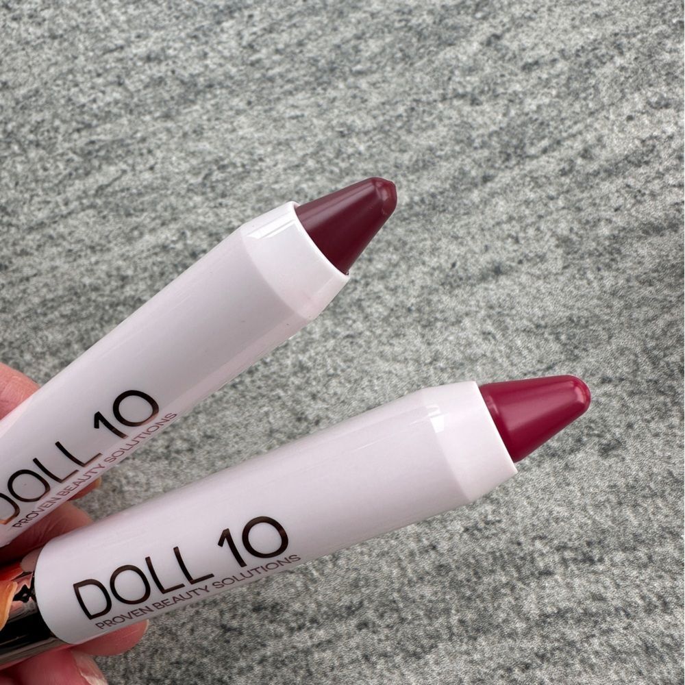 2-pc Doll 10 Lip Crayon Gloss Balm "Enjoy Life" Plum-Pink + "I Can" Wine Color